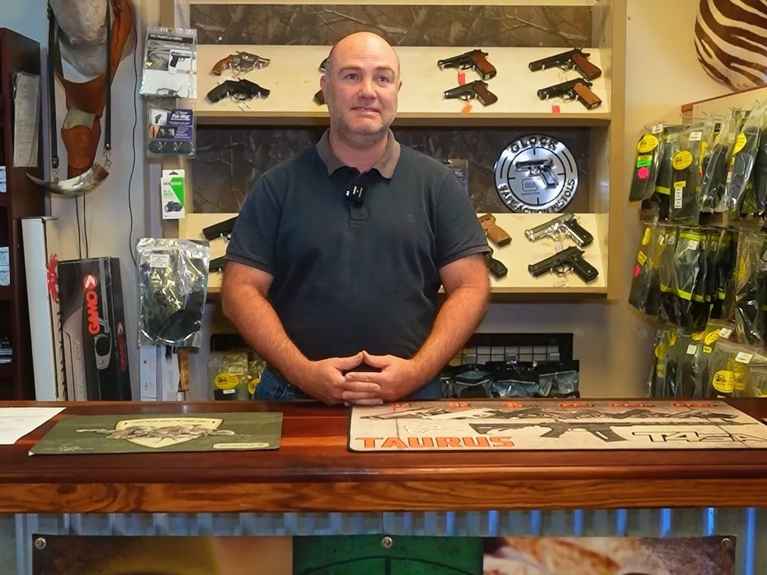 El Paso Guns shopfront