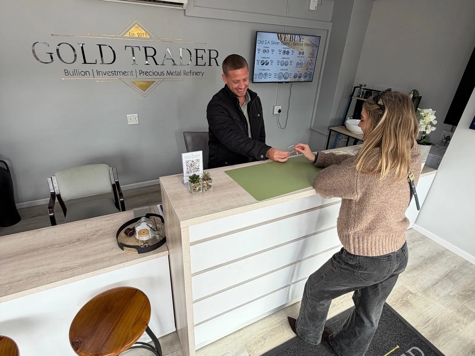 Gold Trader shopfront