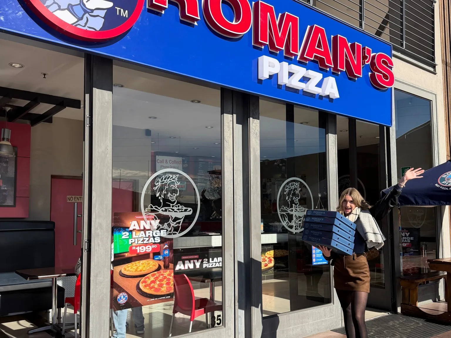 Romans Pizza shopfront